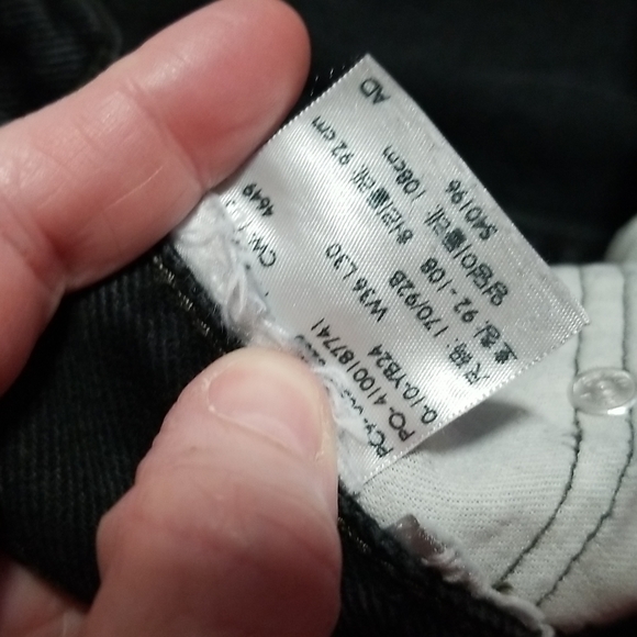 LEVI & URBAN PIPELINE JEANS 2 PAIRS - Picture 5 of 16